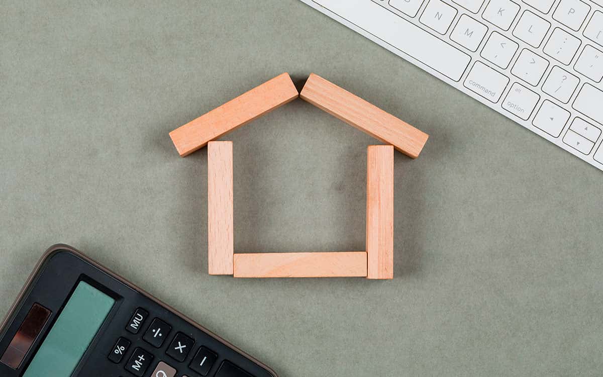 o direito de preferência em leilões deve ser analisado em todas as oportunidades